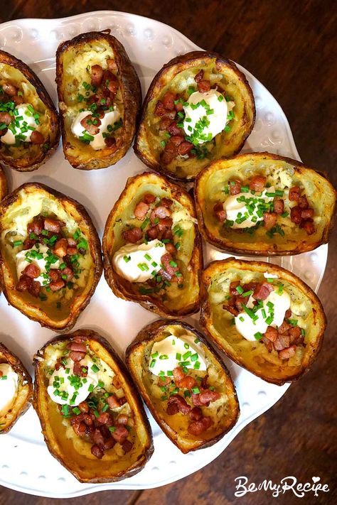 Sundried Tomato Recipes, Crispy Potato Skins, Baked Potato Skins, Mashed Potato Cakes, Roasted Broccolini, Marinating Chicken Breast, Potato Bites, Potato Cakes, Twice Baked Potatoes