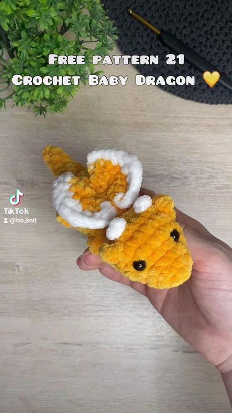 How To Crochet A Dragon Free Pattern, Dragon Plushie Pattern Free, Crochet Cute Dragon, Free Crochet Dragon Pattern Amigurumi, Dnd Crochet Ideas, How To Crochet A Dragon, Crochet Dolphin Free Pattern Amigurumi, Small Dragon Crochet, Crochet Jellyfish Free Pattern