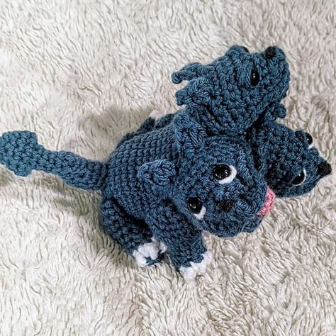 A tiny crochet Cerberus! 💜 🐶 🐶 🐶 💜 Pattern by @complicatedknots 🧶 #crochetersofinstagram #crochet #cutecrochet #complicatedknots #amigurumi #dogamigurumi #crochetdog #cerberus #crochetcerberus #plushie #handmade #crochetpattern Crochet Cerberus, Instagram Posting, Tiny Crochet, Small Crochet, Crochet Dog, Animal Crafts, Crochet Animals, May 1, Cute Crochet