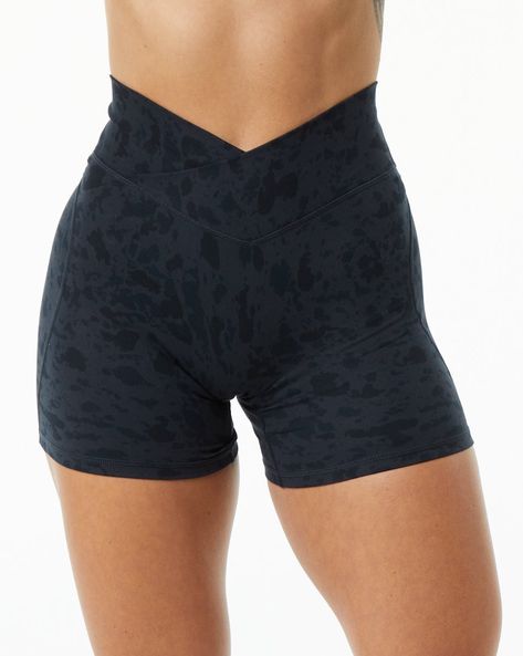 Surface Power Short 5" - Pebble Print Black – Alphalete Athletics Gym Fits, Workout Fits, Cute Everyday Outfits, Athletic Outfits, Comfy Outfits, Gym Outfit, Everyday Outfits, Workout Clothes, Jogging