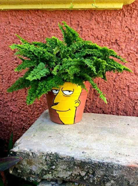 Sideshow Bob planter Flower Pot Art, Painted Pots Diy, Painted Plant Pots, Fleurs Diy, Flower Pot Crafts, Planter Design, Painted Flower Pots, Diy Pots, Clay Pot Crafts