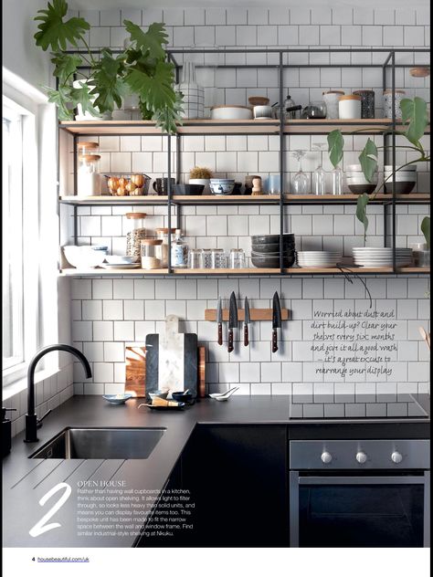 Bold Kitchen, Decor Ideas Kitchen, Industrial Kitchen Design, Industrial Style Kitchen, Modern Kitchen Island, Small Kitchen Decor, Studio Kitchen, House Design Kitchen, Kitchen Inspiration Design