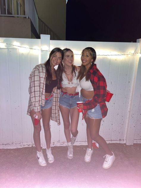 Cowboy Frat Party Outfit, Country Frat Party Outfit, Frat Girls Outfit, Daisy Dukes And Cowboy Boots Party, Frat Theme, Frat Girls, Frat Party Outfit, Frat Party, Coyote Ugly