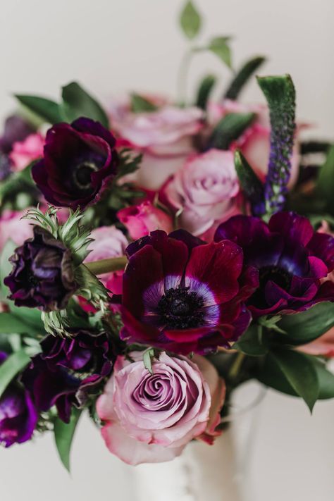 Plum Wedding Decorations, Plum Wedding Colors, Plum Wedding Bouquet, Plum Wedding Flowers, Deep Purple Wedding, Dark Purple Wedding, Magenta Wedding, Elegant Wedding Bouquets, Berry Wedding