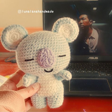 Army! Crochet this "Koya", RM's character from BT21 k-pop band BTS ♥ This PDF has 10 pages with text and step-by-step photos. (Also you can find other of my BTS designs Mang & Wootteo at the same price). ATTENTION! READ BEFORE PURCHASING: The patterns contain the instructions for making the amigurumi, it does not contain lessons on crochet. The level of difficulty is INTERMEDIATE-ADVANCED: to be able to make this design you must have knowledge and experience in making amigurumis through reading K Pop Crochet, Bts Crochet, Bts Bt21, Pop Bands, Crochet Hook, Number 2, Amigurumi Crochet, Cotton Thread, Amigurumi Pattern