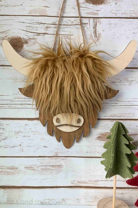 Diy Animal Decorations, Highland Cow Lamp, Highland Cow Scroll Saw Pattern, Highland Cow Bedding, Thing To Make To Sell, Highland Cow Nursery Decor, Diy Highland Cow Ornament, Cow Wood Crafts, Highland Cow Themed Classroom