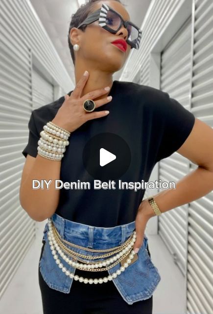 Diy Denim Belt, Demin On Denim Outfit, Denim Belts, Diy Womens Clothes, Denim Jean Purses, Upcycled Denim Diy, Denim Diy Clothes, Denim Crafts Diy, Diy Denim