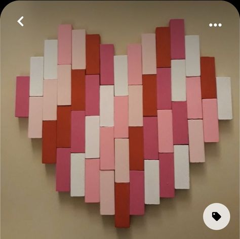 Jenga Block Heart, Jenga Blocks Crafts, Cricut Game, Diy Jenga, Jenga Crafts, Wood Wreaths, Valentine Wood Crafts, Valentines Day Crafts, Jenga Blocks