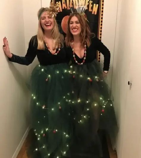 76 Best Halloween Costume Ideas For 2022 Christmas Tree Outfit, Office Halloween Costumes, Christmas Tree Costume, Xmas Costumes, Christmas Tree Dress, Party 2023, Holiday Costumes, Halloween Costume Contest, Group Costumes