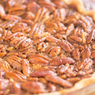 Fireball Pecan Pie Sweet Potato Pecan Pie, Best Pecan Pie Recipe, Sweet Potato Pecan, Pumpkin Tarts, Best Pecan Pie, Bourbon Pecan Pie, Sweet Potato Pies Recipes, Pecan Pie Recipe, Crunchy Pecans