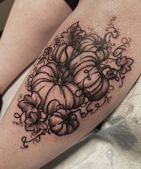 Autumn Tattoo Black And White, Pumpkin Patch Tattoo Ideas, Delicate Pumpkin Tattoo, Fall Tattoo Black And White, Black Pumpkin Tattoo, Fall Season Tattoo, Spooky Shin Tattoo, Pumpkin Sleeve Tattoo, Black And White Pumpkin Tattoo