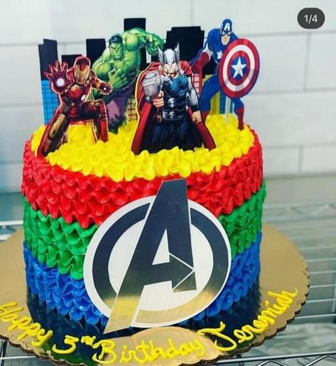 Marvel Birthday Cake, Avengers Cake Topper, Avengers Birthday Party Decorations, Avengers Cake, Marvel Birthday Party, Hulk Birthday, Marvel Cake, Superhero Birthday Cake, Avenger Birthday Party