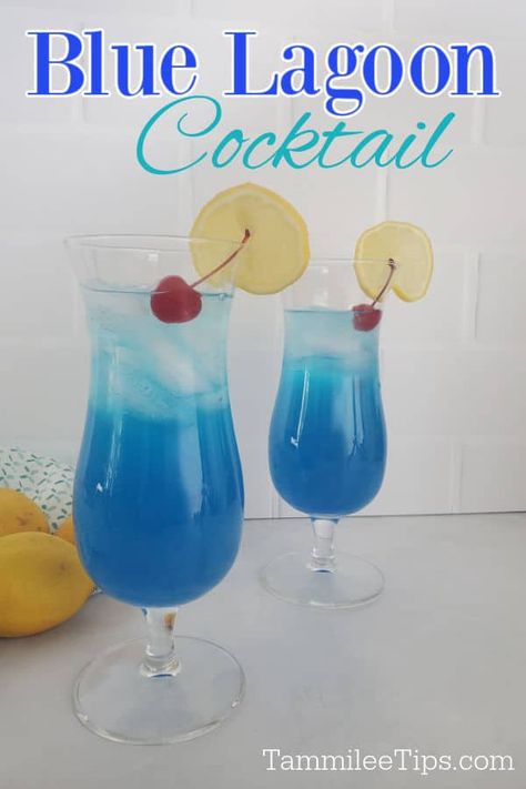 Easy Blue Lagoon Cocktail is a refreshing tropical cocktail that takes minutes to prepare. This light blue cocktail only takes a few ingredients and tastes amazing. The perfect tropical cocktail recipe! Blue Lagoon Drink Recipe, Fruity Drink Recipes, Blue Lagoon Cocktail, Easy Alcoholic Drinks, Blue Drink, Blue Drinks, Blue Cocktails, Fruity Drinks, Arnold Palmer