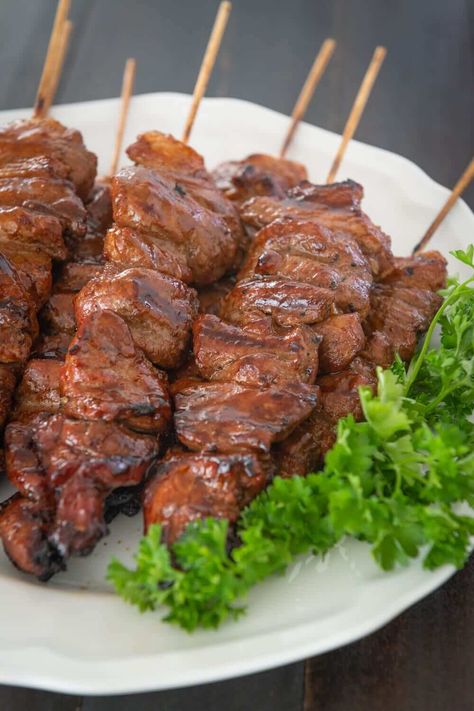 Filipino Pork Barbecue Recipe, Barbeque Pork, Pork Barbecue, Barbecue Recipe, Pork Marinade, Panlasang Pinoy, Barbeque Recipes, Barbecue Sauce Recipes, Barbecue Pork