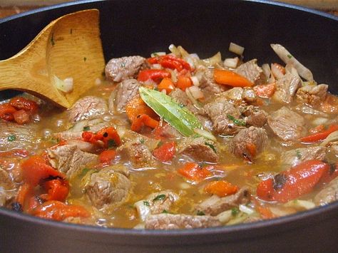 Basque Recipes, Basque Food, Lamb Stew Recipes, Lamb Shoulder, Lamb Stew, Recipe Girl, Stew Recipe, Lamb Recipes, Stew Recipes