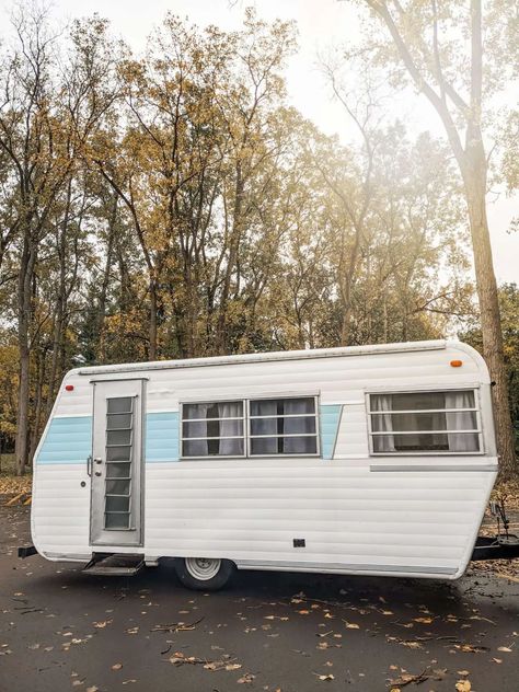 Adorable 1965 Newly Renovated Vintage Camper for Sale Small Vintage Camper Remodel, Old Campers For Sale, Vintage Camper Exterior, Small Campers For Sale, Vintage Camper Redo, Used Campers For Sale, Shabby Chic Campers, Vintage Trailers For Sale, Vintage Campers For Sale