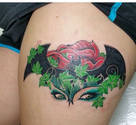 Poison Ivy Tattoo Ideas, Poison Ivy Tattoo, Poison Ivy Character, Babe Tattoo, Flesh Art, Ivy Tattoo, Comic Book Tattoo, Video Game Tattoos, Poison Ivy Batman