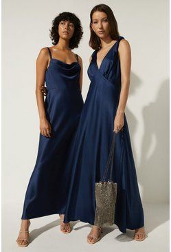 Womens Bridesmaid Dresses, Dresses Occasion, Maxi Dress Collection, Chic Maxi Dresses, Oasis Dress, Sequin Outfit, Christmas Party Outfits, Maxi Dress Navy, Womens Tie