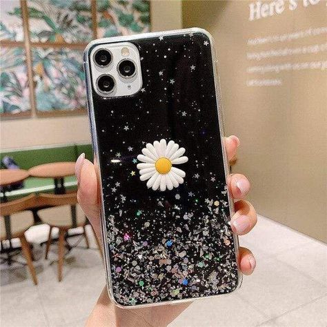 Resin Phone Cover, Diy Resin Phone Case, Daisy Iphone Case, Iphone Cases Bling, Mermaid Case, 14th Birthday Cakes, Mobile Case Cover, Phone Cover Design, Iphone Aesthetic