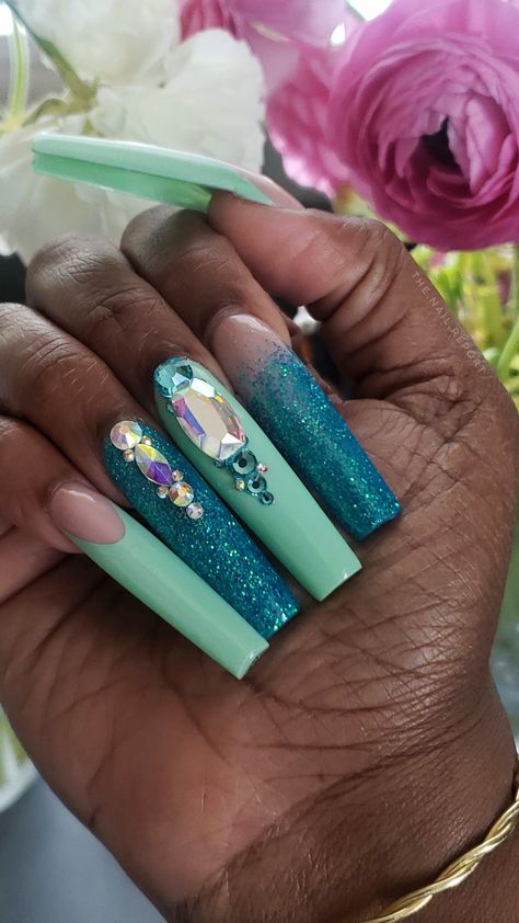 Blue Green nails sparkly glitter acrylic and gel Spring Nails Teal, Blue Green Nails, Nails Teal, Nails Sparkly, Navy Blue Nails, Teal Nails, Glitter Nails Acrylic, Blue Acrylic Nails, Glitter Acrylic