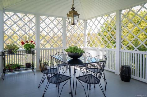 Lattice Work Under Deck, What To Use Instead Of Lattice Under Porch, Alternative To Lattice Under Porch, Alternative To Lattice Under Deck, Replacing Lattice Under Porch, Porch Lattice, Deck Enclosures, Yard Landscaping Simple, Rooftop Patio Design