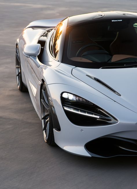 Maclaren Cars, Mclaren 720s, Mclaren Cars, Aesthetic Cool, Pimped Out Cars, Cool Car Pictures, Mc Laren, Car Aesthetic, Nissan Silvia