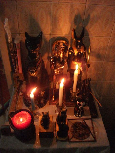 Bastet,Thot and Anubis (2013) White Magic Love Spells, Binding Spells, Magic Rings, Starověký Egypt, Love Attraction, Witches Altar, Pagan Altar, Love Spell Caster, White Magic