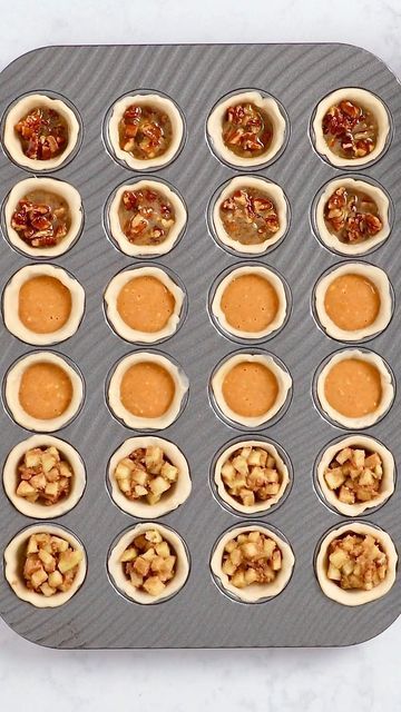 Mini Thanksgiving Pie, Mini Thanksgiving, Baking Pies, Thanksgiving Pie Recipes, Mini Pecan Pies, Perfect Pie Crust, Thanksgiving Pies, Pumpkin Apple, Perfect Pies