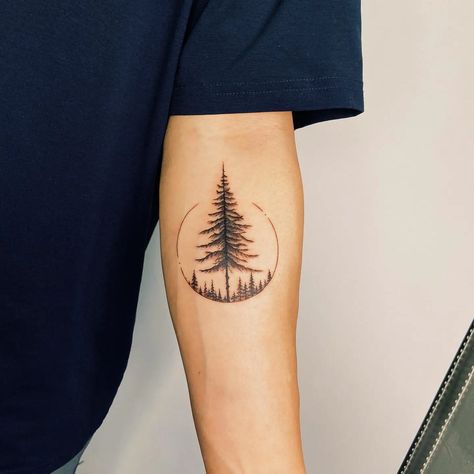 Tatoos Forest Arm, Fine Line Pine Tree Tattoo, Forest Tattoos Women, Pine Forest Tattoo, Pine Trees Tattoo, Pacific Northwest Tattoo, Traveling Tattoos, Tree Tattoo Drawings, Tree Line Tattoo