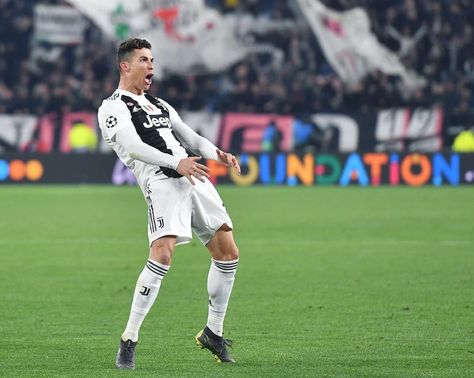 Cr7 Celebration, Ronaldo Champions League, Cristiano Ronaldo Celebration, Ronaldo Celebration, Cr7 Juventus, Jorge Mendes, Cristiano Ronaldo Juventus, Ronaldo Juventus, Ronaldo Real Madrid