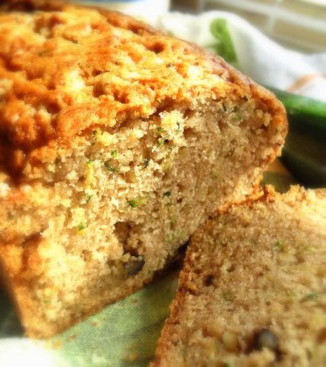 Courgette Loaf (Zucchini Bread) | The English Kitchen Courgette Loaf, Courgette Bread, English Recipes, The English Kitchen, Easy Vegetables To Grow, English Kitchen, Autumn Recipes, English Kitchens, Favorite Cookbooks