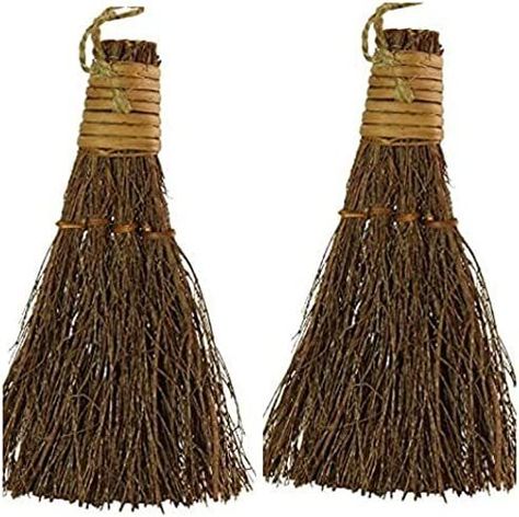 OTG Cinnamon Scented Mini 6In Broom (Holiday, Fall, Autumn, Halloween, Christmas) 2pk, 2 Count (Pack of 1) Cinnamon Broom, Whisk Broom, Natural Air Freshener, Autumn Halloween, Farmhouse Decoration, Rustic Contemporary, Housewarming Present, Mini Hands, Mid Century Modern House