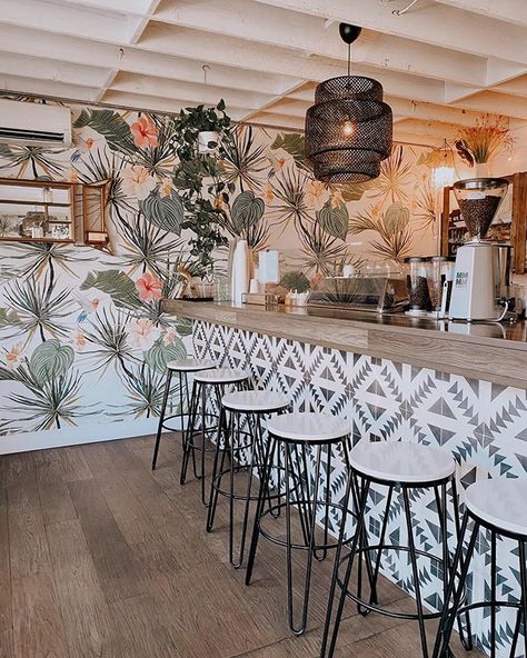 White Cafe Design, Boho Coffee Bar, Kaffe Bar, Boho Bar, Architecture Restaurant, Coffee Bar Ideas, Cement Tile Shop, Coffee Bar Design, Design Café