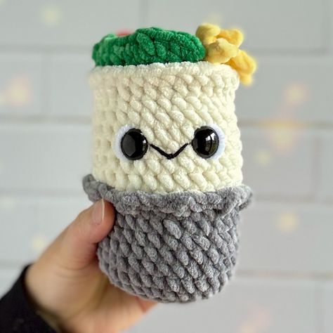 Get ready to grab your copy of this cute Mini Burrito Pattern Tomorrow! 🌯🎉 Both Burrito Plush Patterns (Big and Mini) will be available tomorrow morning! Crochet Burrito, Crochet Plushies, Fun Crochet, Fun Crochet Projects, Plush Pattern, Crochet Stuff, May 7, Amigurumi Crochet, Burritos