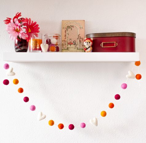 Pride month is only 46 days away! It's time to get ready to celebrate and decorate :) The lesbian pride flag's color scheme is warm, embracing, and beautiful. It feels like a vivid sunset. Choose your garland length and style (with or without hearts) at https://etsy.me/3W3Zm8j. #lesbianpride #pridemonth #lgbtqpride #rainbowgarland #feltgarland #lesbian #lesbianlove #pride2024 #prideart #prideartists #girlpower #pinkandorange #dopaminedecor #pinkdecoration Lesbian Decor, Rainbow Garland, Lesbian Pride Flag, Pride Flag Colors, Lesbian Flag, Felt Garland, Pink Decor, Lgbtq Pride, Pride Month