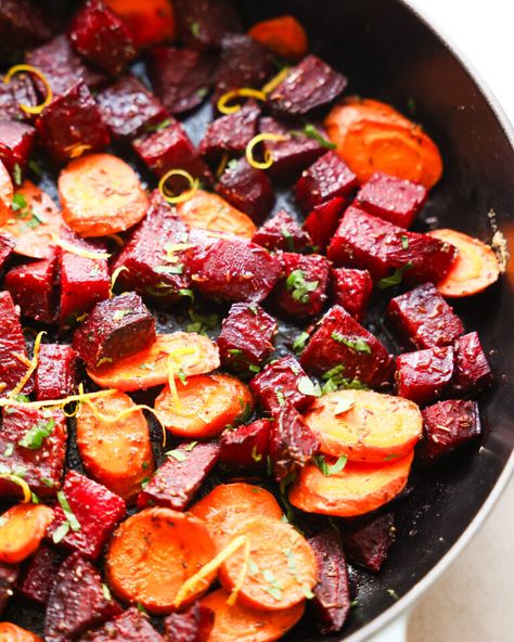 Roasted Beets and Carrots - Sweet Potato Soul Honey Roasted Beets And Carrots, Beet Recipes Breakfast, Roasted Beets And Sweet Potatoes, Solstice Traditions, Beets And Carrots, Roasting Beets In Oven, Crock Pot Sweet Potatoes, Carrots Sweet, Roasted Beets And Carrots