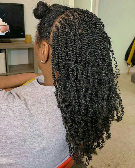 4 Braid Hairstyles, Braided Hairstyles Straight Hair, Braided Hairstyles With Shaved Sides, Braided Hairstyles Straight, Braided Hairstyles Long Hair, Braided Hairstyles Long, Hairstyles With Shaved Sides, Shaved Sides And Back, 4 Braids Hairstyle