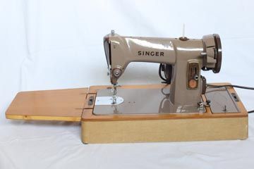 Singer Sewing Machine Model 185K, 185, 185J Singer Logo, Vintage Singer, Canadian Models, Vintage Sewing Machine, Vintage Sewing Machines, Singer Sewing Machine, Singer Sewing, Mechanical Design, Straight Stitch