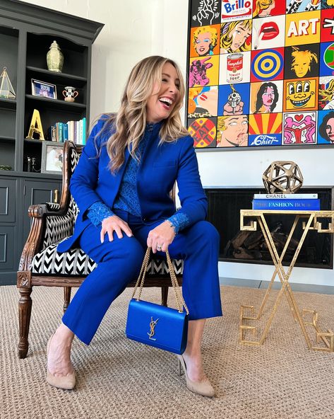 Cobalt Blue Trousers Outfit, Cobalt Blue Blazer Outfit, Cobalt Blue Blazer Outfits For Women, Royal Blue Suit Women Outfits, Royal Blue Suits Women, Cobalt Pants Outfit, Royal Blue Blazer Outfits For Women, Royal Blue Pants Outfit Work, Cobalt Blue Pants Outfit