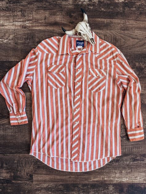 Vogue Collection, Casual Country Outfits, Wrangler Vintage, Southern Outfits, Country Style Outfits, Western Wear Outfits, Cute Country Outfits, Rodeo Shirts, Western Style Outfits