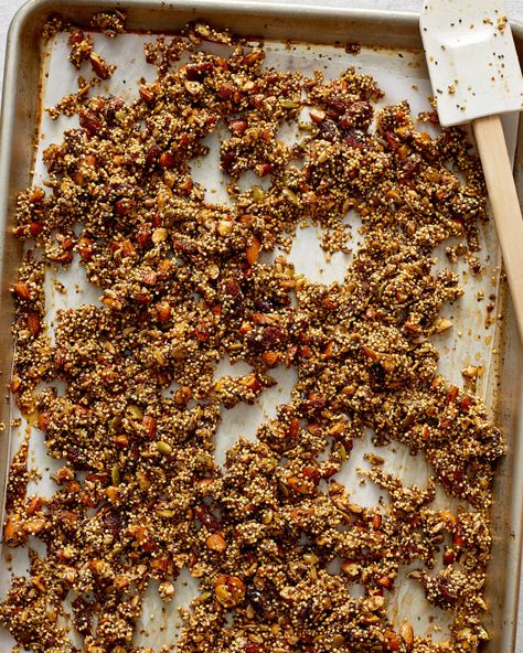 Post Image Soft Chewy Granola Recipe, Soft Granola Recipe, Chewy Granola Recipe, Soft Granola, Homemade Breakfast Recipes, Granola Recipe Healthy, Muffins Recipes, Chewy Granola, Granola Healthy