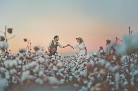 1 Cotton Field Photography, Wedding Field, Connection Photography, Field Pictures, Field Engagement Photos, 1970s Wedding, Field Photography, Engagement Pictures Poses, Cotton Fields