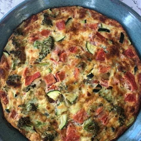 Lean & Green Brunch | Vegetable Quiche - Get Fit With Geo - Health Coach - 5&1 Lean & Green Recipes Lean And Green Quiche Optavia, Lean And Green Egg Recipes, Lean And Green Breakfast Recipes, Optavia Quiche, Lean And Green Meals Optavia 5&1, Optavia Lean And Green Recipes 5&1, Optavia Breakfast, Optivia Hacks, Lean Green Recipes