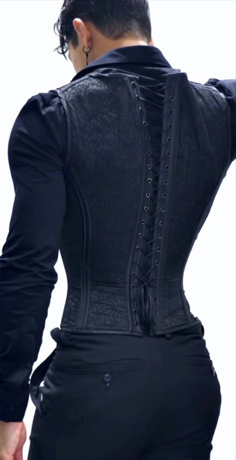 Male Corset, Corsets Fashion, Corset Looks, Corset Shirt, Corset Fashion, Fashion Suits For Men, Halloween Fashion, Korean Celebrities, Hot Outfits