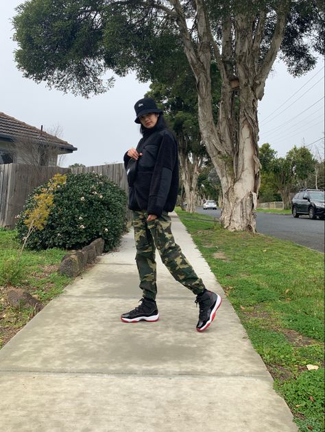 Nike Air Jordan 11 2019 Bred Stussy camouflage cargo pants Uniqlo x Engineered Garments fleece Mens section Herschel hip pack Jordan 11 Bred Outfit Men, Bred 11 Outfit, Jordan 11 Bred Outfit, Herschel Hip Pack, Jordan 11 Outfit, Jordan 11 Bred, Camouflage Cargo Pants, Nike Air Jordan 11, Retro 11