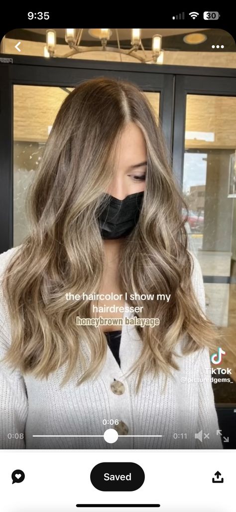 Babylights Light Brown Hair, 7n Hair Color, Hair Pale Skin, Dark Blonde Hair Color, Beauty Hair Color, Balayage Hair Dark, Hairstyles For Layered Hair, Dark Blonde Hair, Blonde Hair Looks