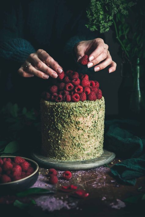 I’m ready for everything to be green – it’s been bare and drab outside for long enough and I’m longing for life to come back to the earth. This cake is my welcome to spring! Coated in bright green pistachio, layers of pistachio cake are sandwiched with a floral, fruity frosting. I used a rose...Read More » Rose Buttercream, Cake Raspberry, Fruit Juice Recipes, Raspberry Rose, White Chocolate Mousse, Rose Milk, Pistachio Cake, Delicacy Food, Holiday Food