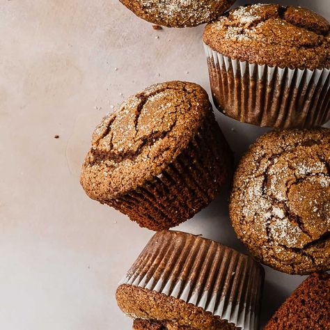 Gingerbread Muffins Healthy, Gingerbread Muffins Recipe, Baking Soda Substitute, Molasses Cake, Mini Blueberry Muffins, Ginger Muffins, Molasses Muffins, Gingerbread Muffins, Vanilla Muffins