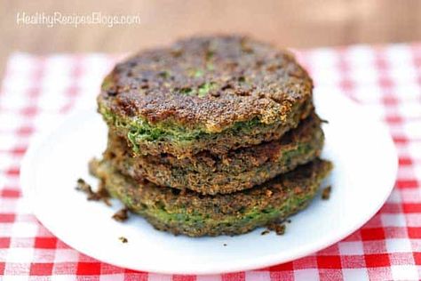 Kale Patties, Kale Fritters, Yummy Vegetable Recipes, Keto Chicken Casserole, Homemade Tahini, Fritters Recipe, Keto Beef Recipes, Healthy Vegetable Recipes, Leftover Turkey Recipes