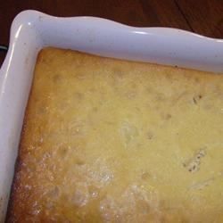 This traditional Easter dessert is made with lots of eggs, heavy cream, ricotta, rice and crushed pineapple. This lovely filling is poured into a large 9x13-inch pan, baked and served chilled. Italian Rice Pie, Rice Pie Recipe, Old Italian Recipes, Rice Custard, Rice Pie, Traditional Easter Desserts, Ricotta Pie, Easter Pie, Italian Rice